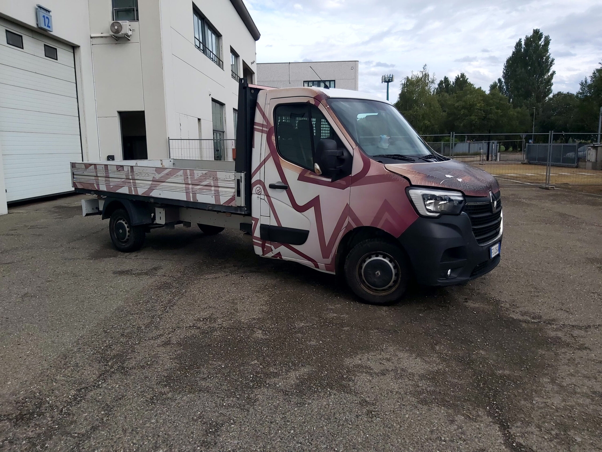 20260821_172120 RENAULT MASTER – 4852