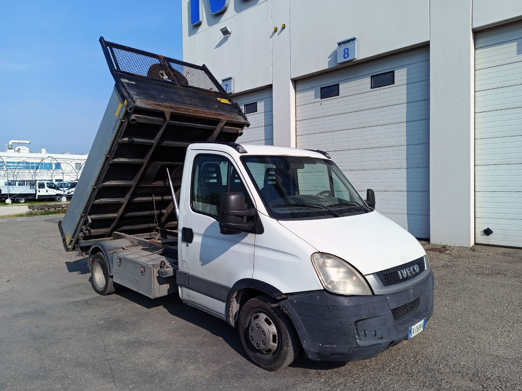 IVECO DAILY 35C11 – 4810